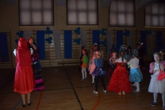 received_296042587762544