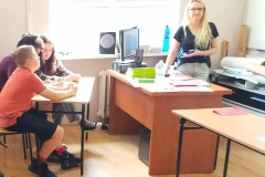 received_369448421833930